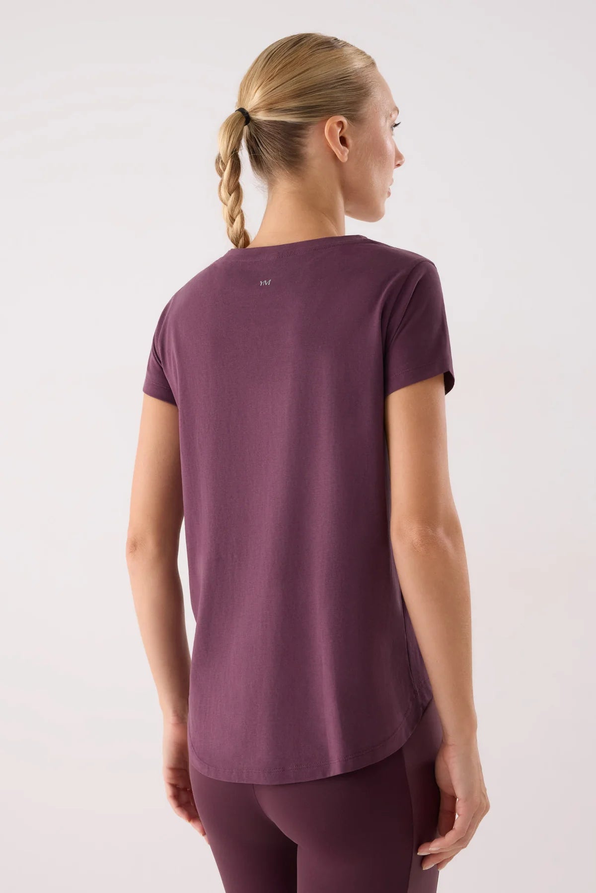 CAMISETA ALGODÓN BÁSICA ESTILO DEPORTIVO