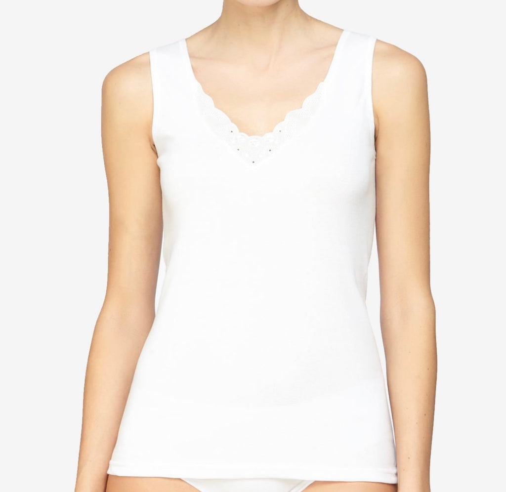 CAMISETA DE TIRANTE ANCHOS DE ALGODÓN CON ESCOTE BORDADO